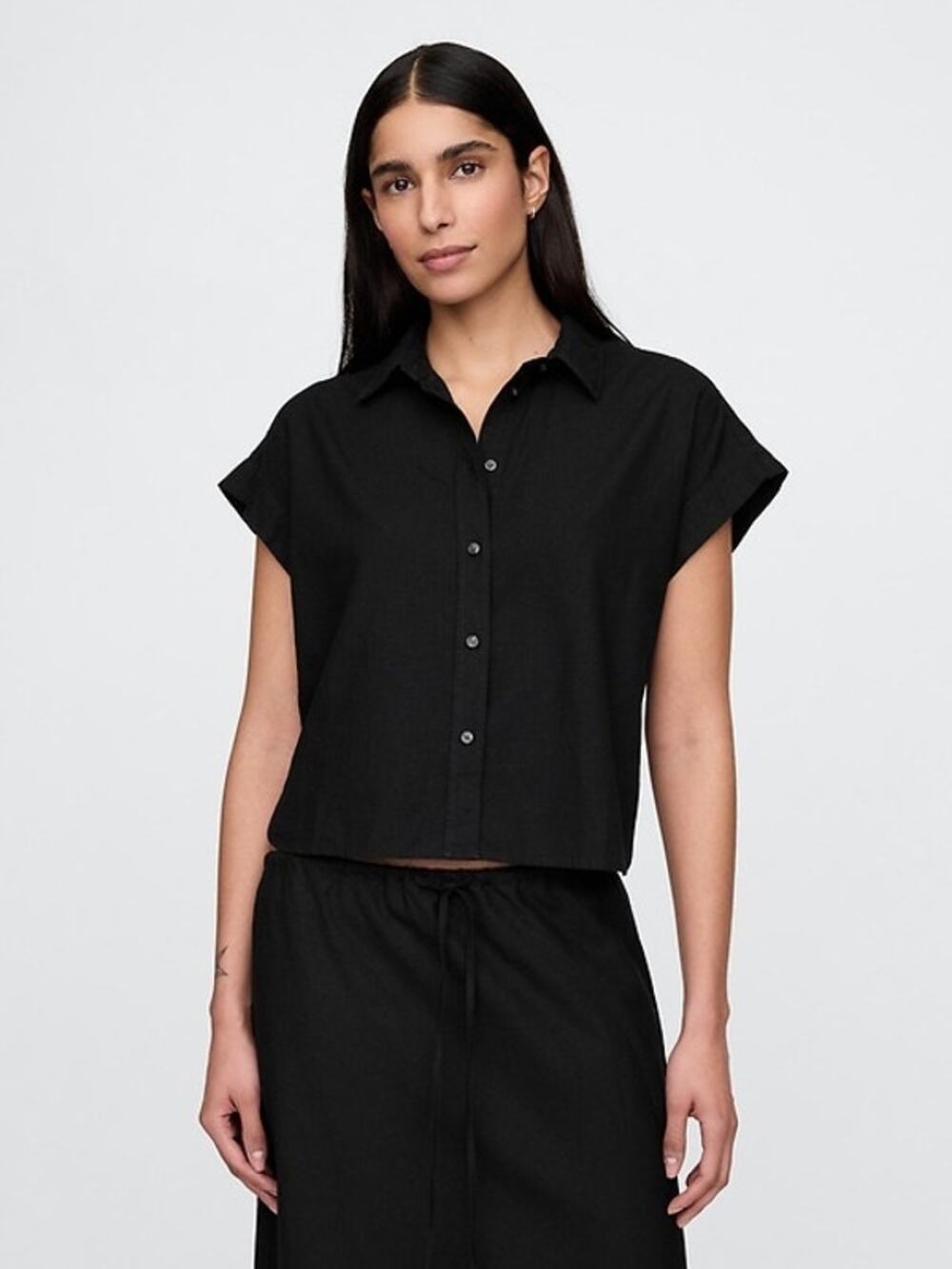 Gap Black Linen Blend Button Down Top Small Short Sleeve Goth Minimalist